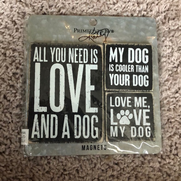 Magnets - Picture 1 of 1